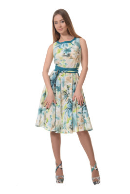 Inessa Krátké letní projmuté šaty
Složení: viskóza 100%
Země původu: Česká republika